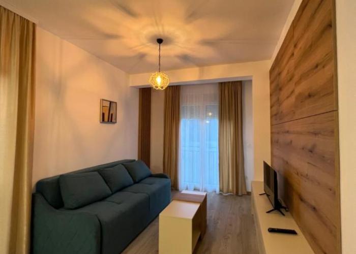 Pini Apart-hotel