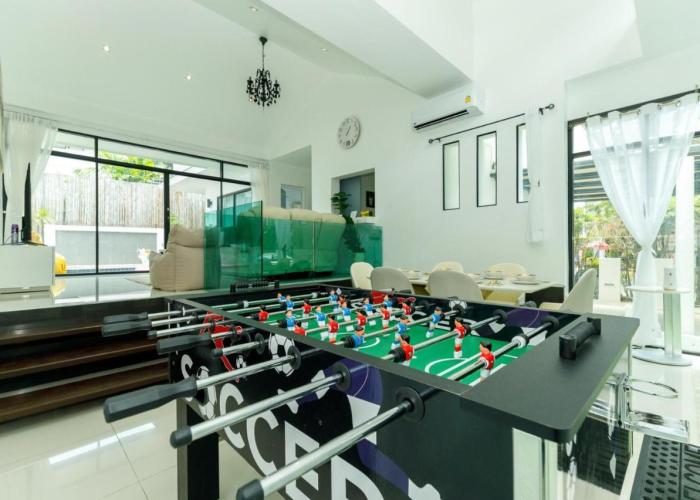 Kamala family friendly pool villa by Lofty