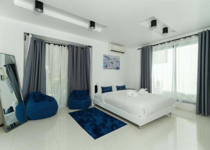 Kamala family friendly pool villa by Lofty