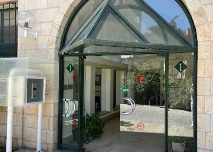 Gorgeous 2BR Apt heart of Jaffa! 3 mins to beach