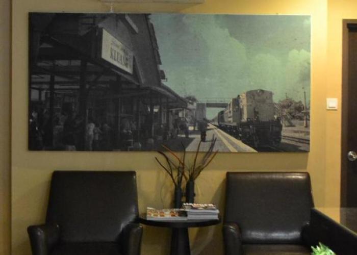 Capital O Rail Hotel