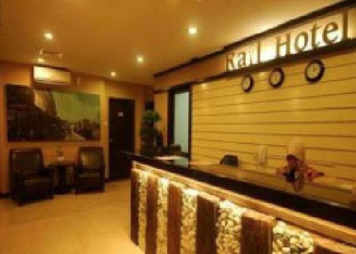 Capital O Rail Hotel