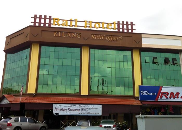 Capital O Rail Hotel