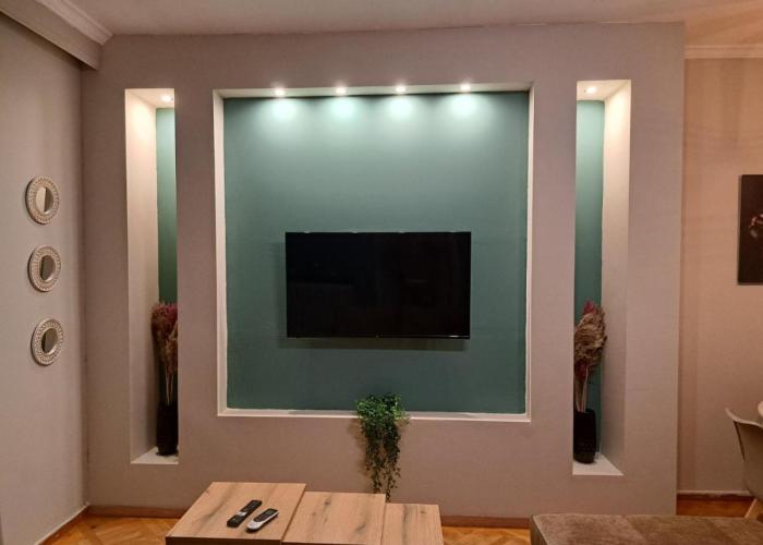Gnaios penthouse