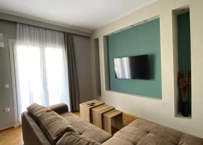 Gnaios penthouse