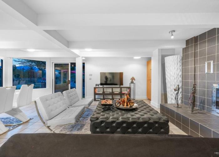Cypress: Private Bedroom/Bathroom/Office, with Shared Pool, Hot tub