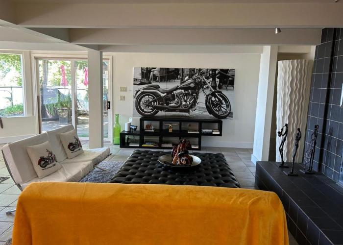 Cypress: Private Bedroom/Bathroom/Office, with Shared Pool, Hot tub