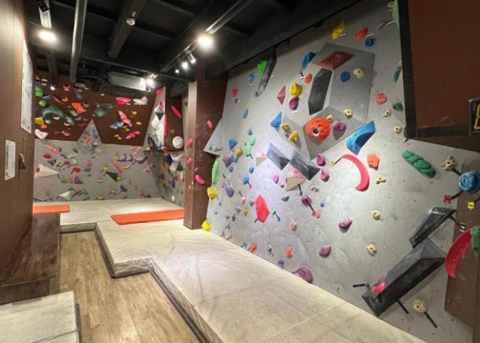 CLIMB INN COCOMO