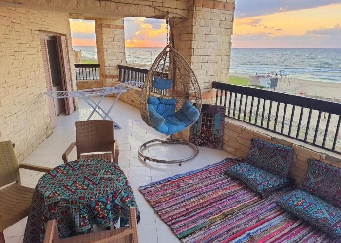 Hotel appartment sea view free wifi 3 bedrooms 2 full bathrooms 4th floor Bellevue village agami alexandria families are preferred available all year days with 5 heavy blankets