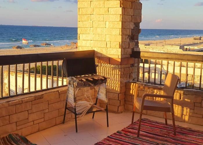 Hotel appartment sea view free wifi 3 bedrooms 2 full bathrooms 4th floor Bellevue village agami alexandria families are preferred available all year days with 5 heavy blankets