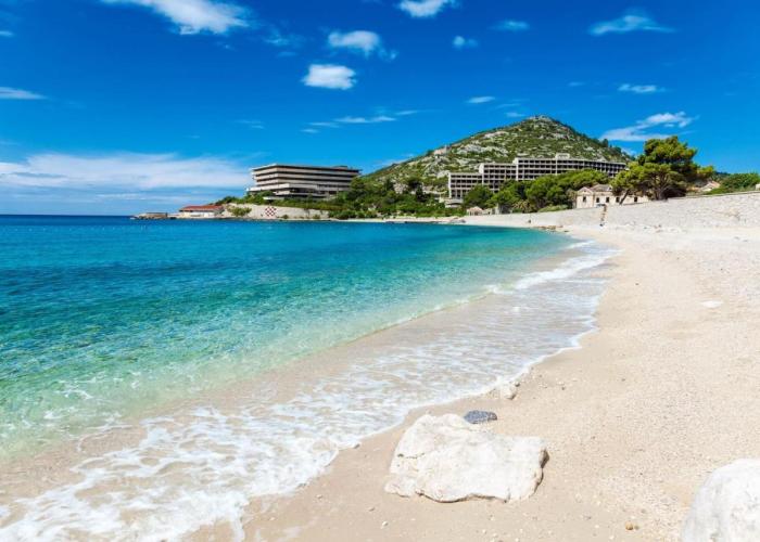 Apartment Blue Pearl