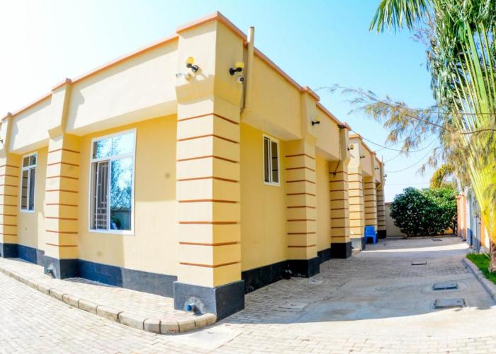 BEZINDA LODGE