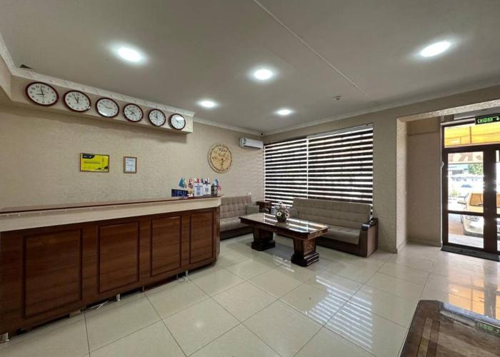 Hotel crystal palace