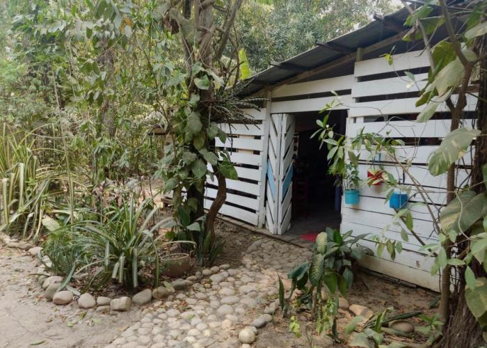 Guesthouse AYA NI