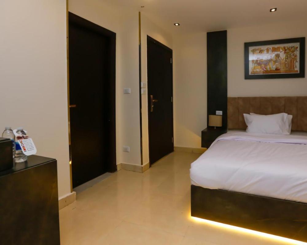 фото Crowne Pyramids view inn