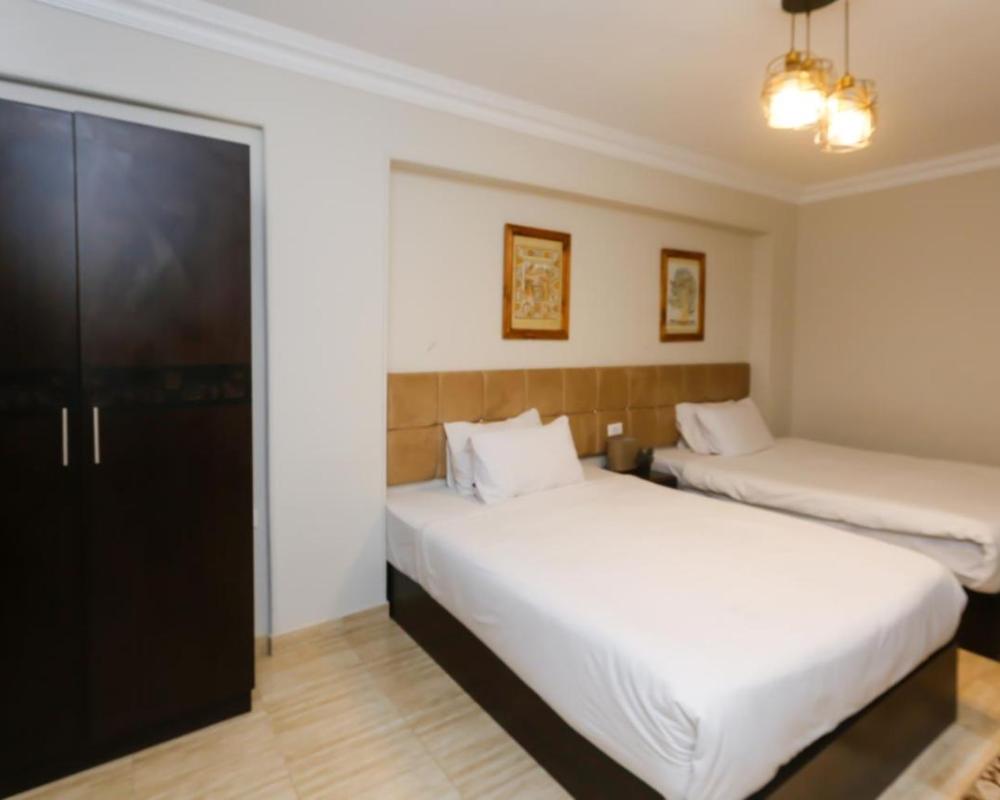 фото Crowne Pyramids view inn