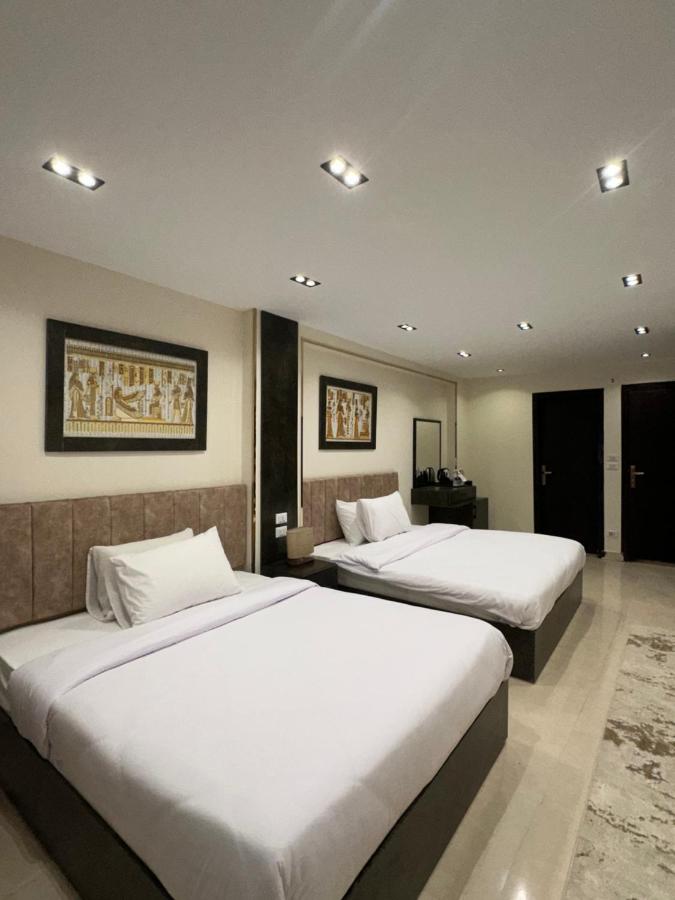 фото Crowne Pyramids view inn
