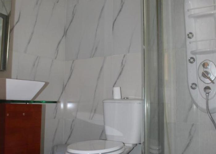 Nzinga House Stay