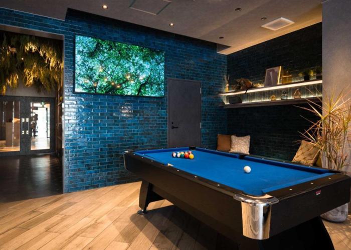 R Hotel Namba South
