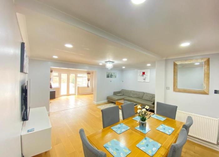 Three bedrooms house in Windsor