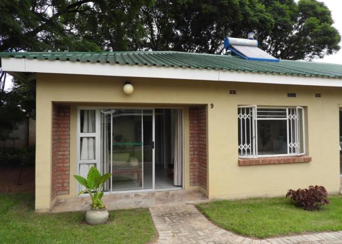 2 Bed Apt with en-suite and kitchenette - 2066