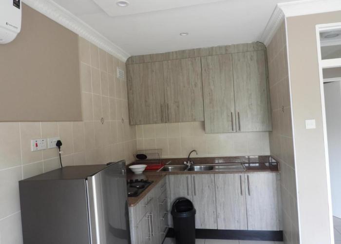 2 Bed Apt with en-suite and kitchenette - 2066
