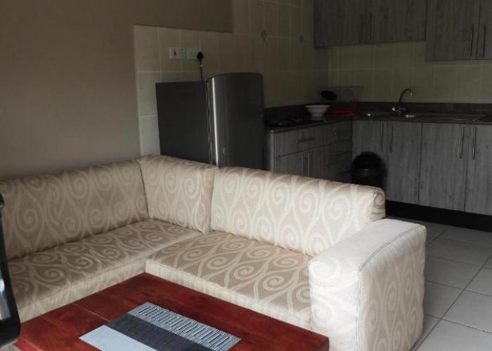 2 Bed Apt with en-suite and kitchenette - 2066