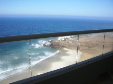 'Luxury Oceanfront Penthouse with Pools, Jacuzzis and Spectacular Ocean Views'