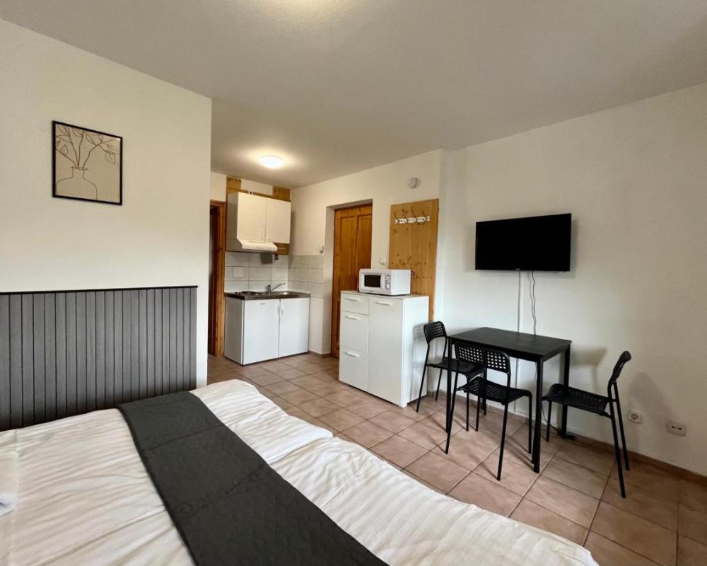 фото Simple Apartman