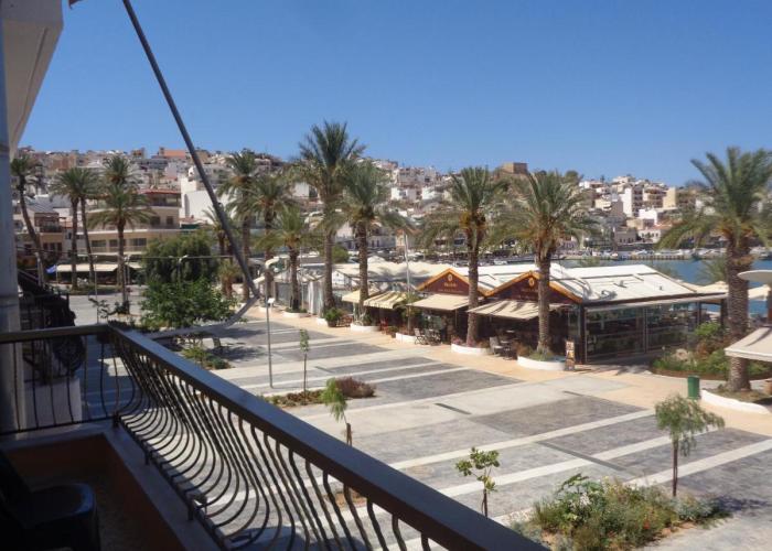 SeaShell apartment Sea View, Castle View 200metres from the Beach