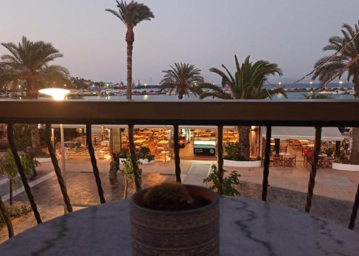 SeaShell apartment Sea View, Castle View 200metres from the Beach