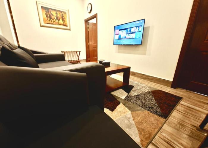 Hayyat Luxury Suites