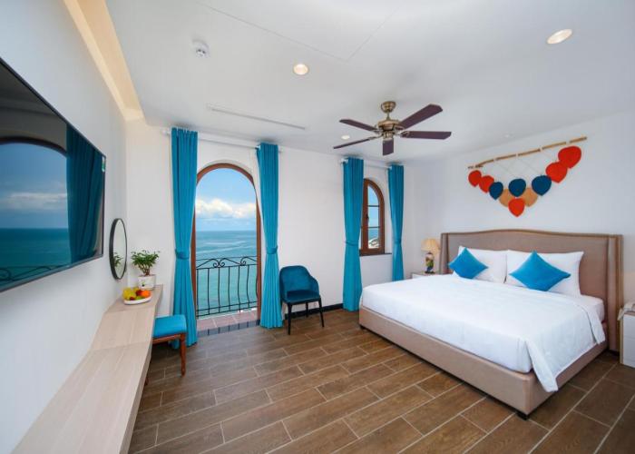 Roma Hotel Phu Quoc - Free Hon Thom Island Waterpark Cable Car