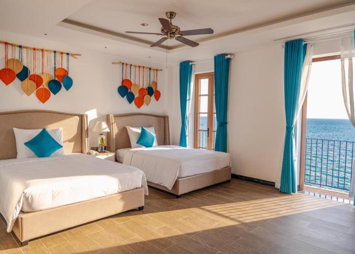 Roma Hotel Phu Quoc - Free Hon Thom Island Waterpark Cable Car