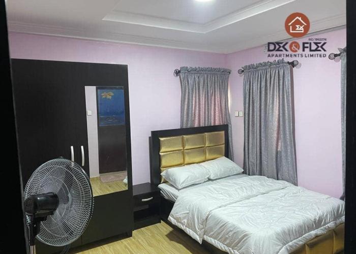 Dex & Flex Apartments