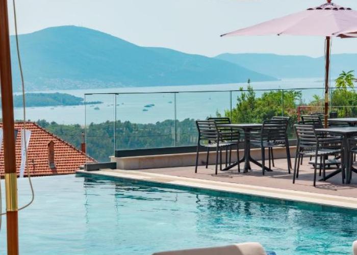 Royal Blue Resort & Residences