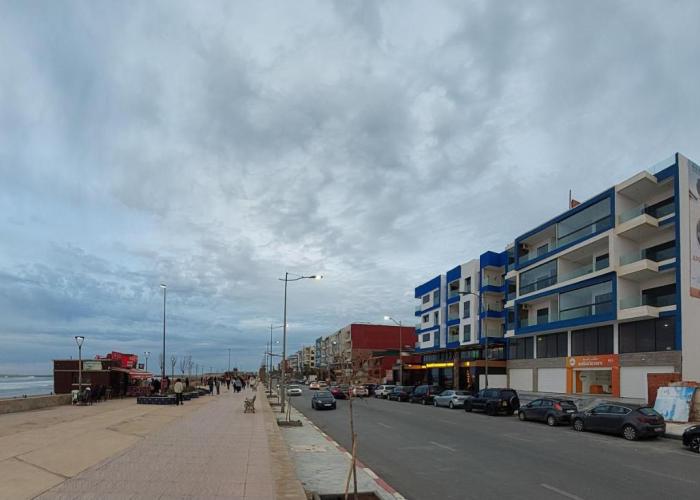 Appartement à la plage Mehdia pour famille uniquement