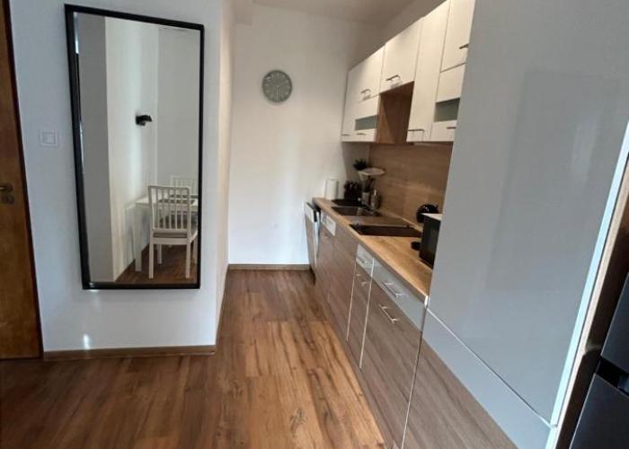 R59 Apartman with free parking