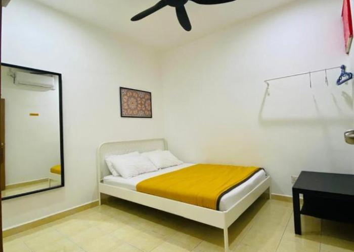 Deena's Cottage Homestay Kulim Hitech Hospital Kulim, Three bedrooms Single Storey Terrace House