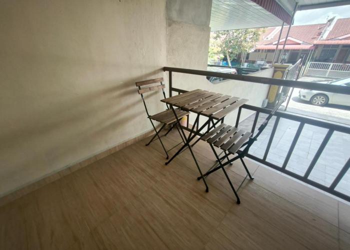 Deena's Cottage Homestay Kulim Hitech Hospital Kulim, Three bedrooms Single Storey Terrace House