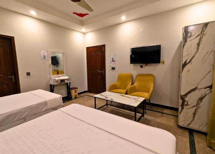 Dove Inn Hotel wahdat road