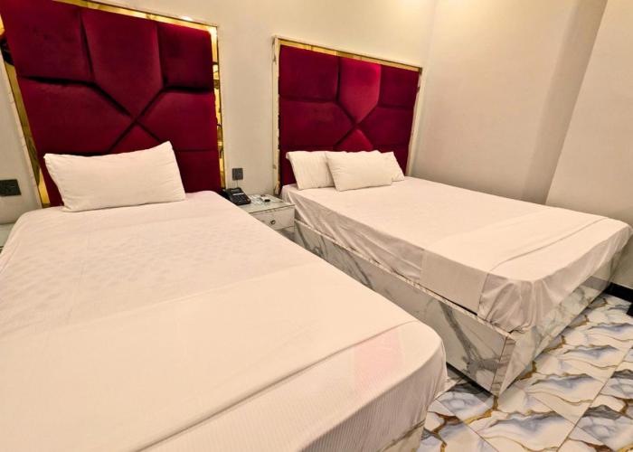 Dove Inn Hotel wahdat road