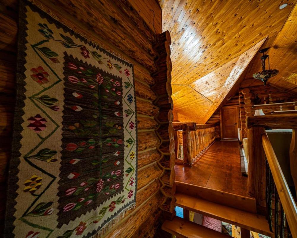 фото Rustic Cottage