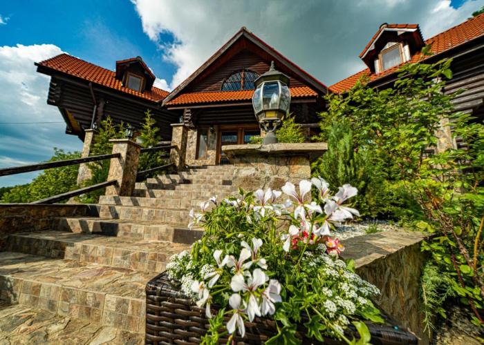 Rustic Cottage