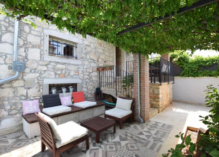SAISON OPENNING PRICES Luxury VILLA NINI with fireplace, private pool, bikes, barbecue and much more