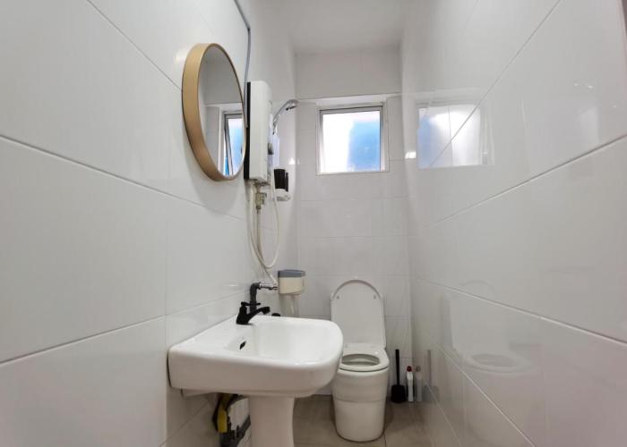 3 mins to Garden City & Kubota Jln Apas Homestay