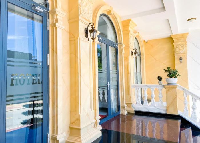 Khách sạn Miami Ninh Thuận