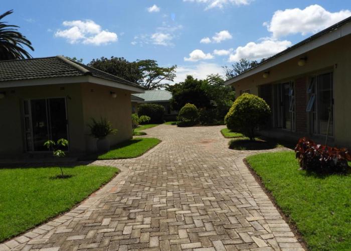 2 bedroomed apartment with en-suite and kitchenette - 2071