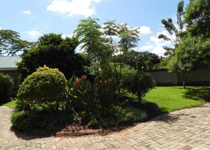 2 bedroomed apartment with en-suite and kitchenette - 2071