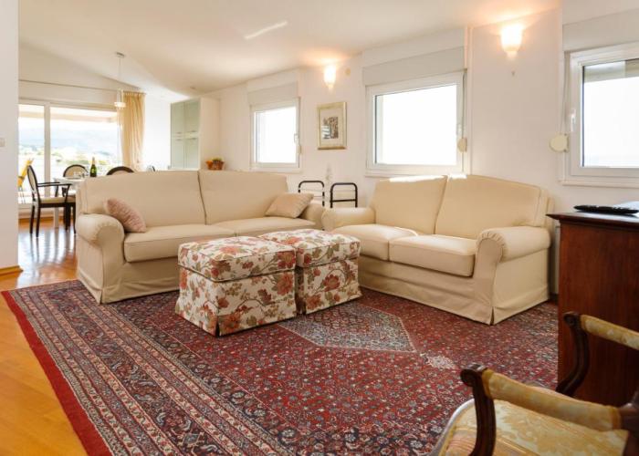 Apartment Oliva allegra